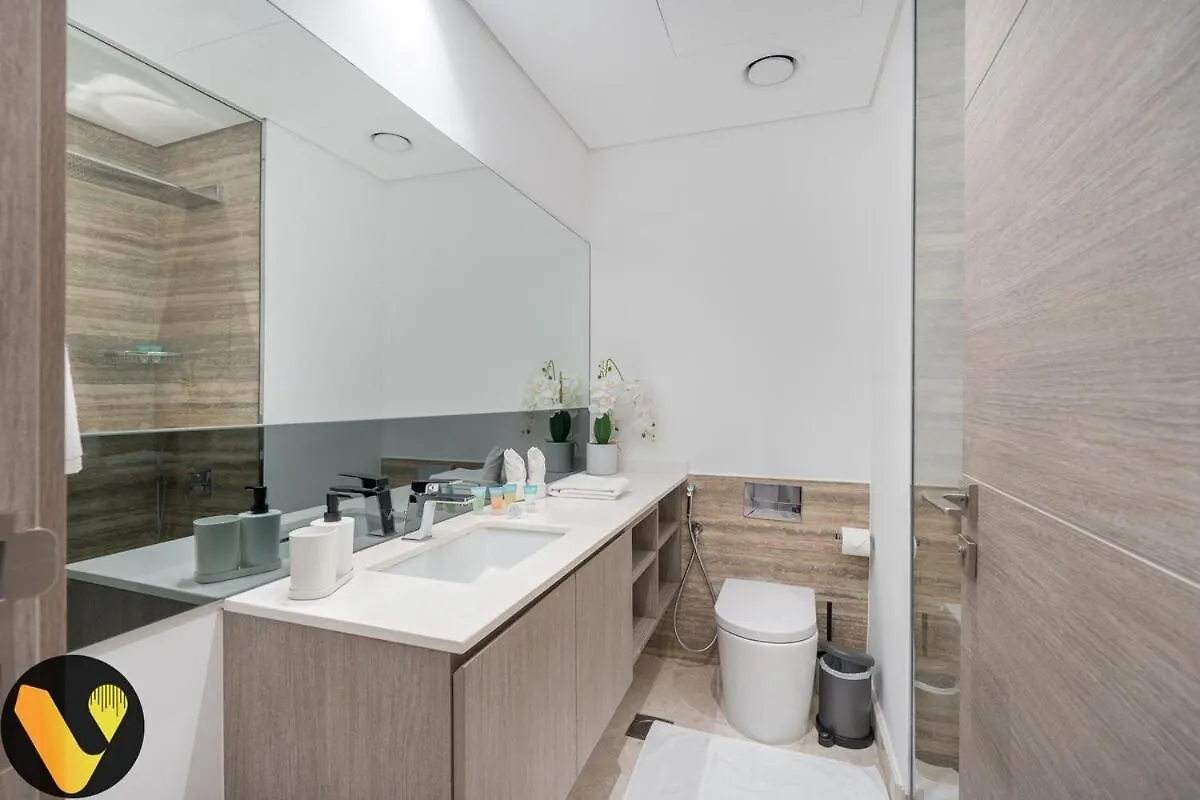 Vogue The Sterling By Omniyat Dubai With Balcony Walkable To Burj Khalifa And The Dubai Mall Daire